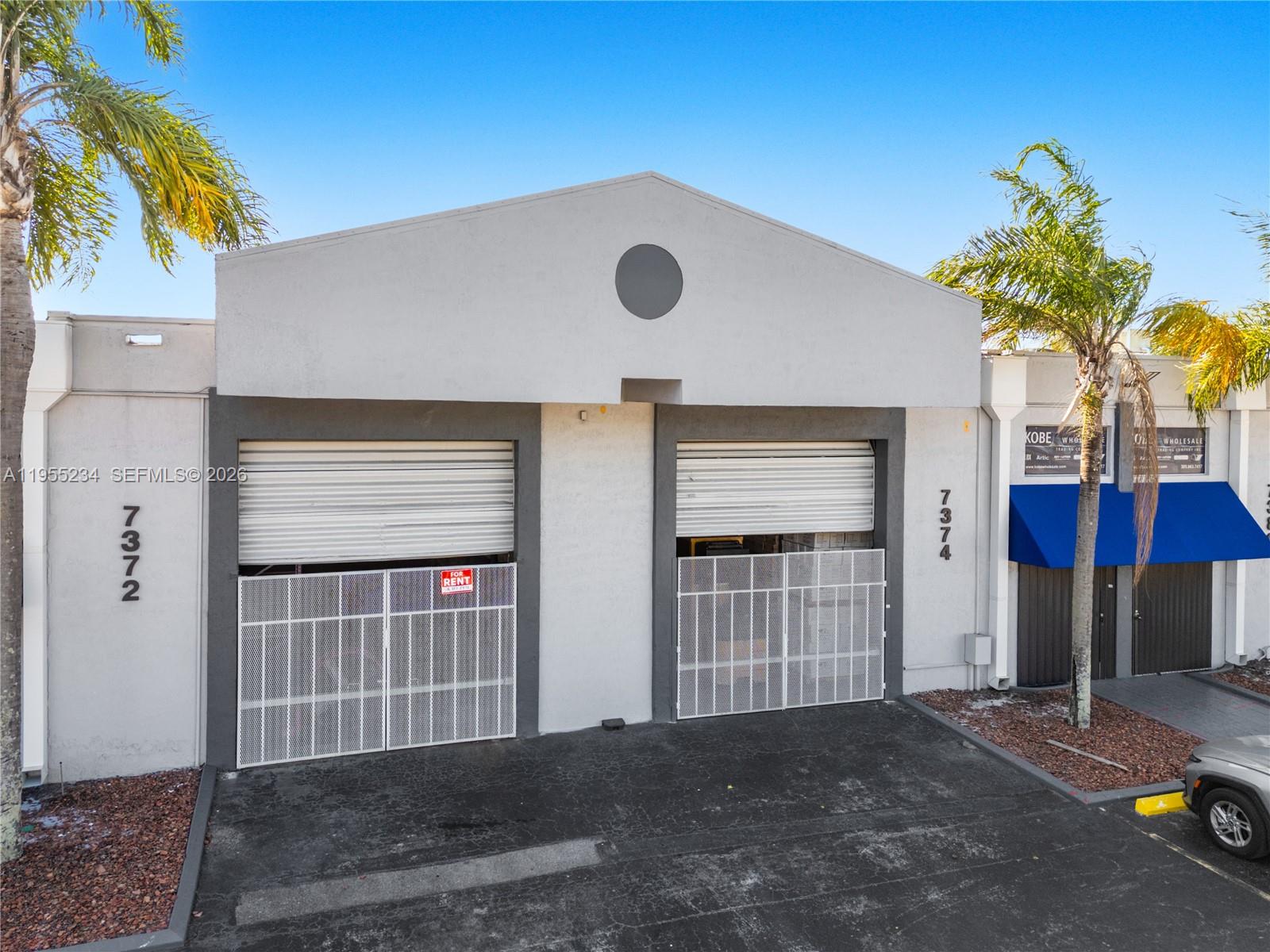 7370  /   sq. ft. $ 2026-01-29 0 Photo