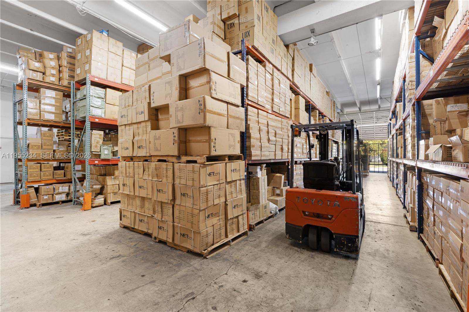 7370  /   sq. ft. $ 2026-01-29 0 Photo