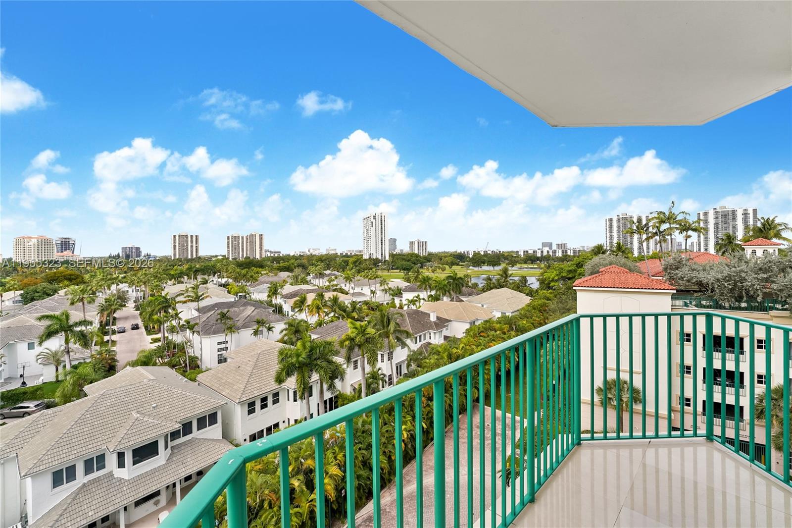 Photo of 19900 Country Club Dr #702, Aventura, Florida, 33180 - Total privacy