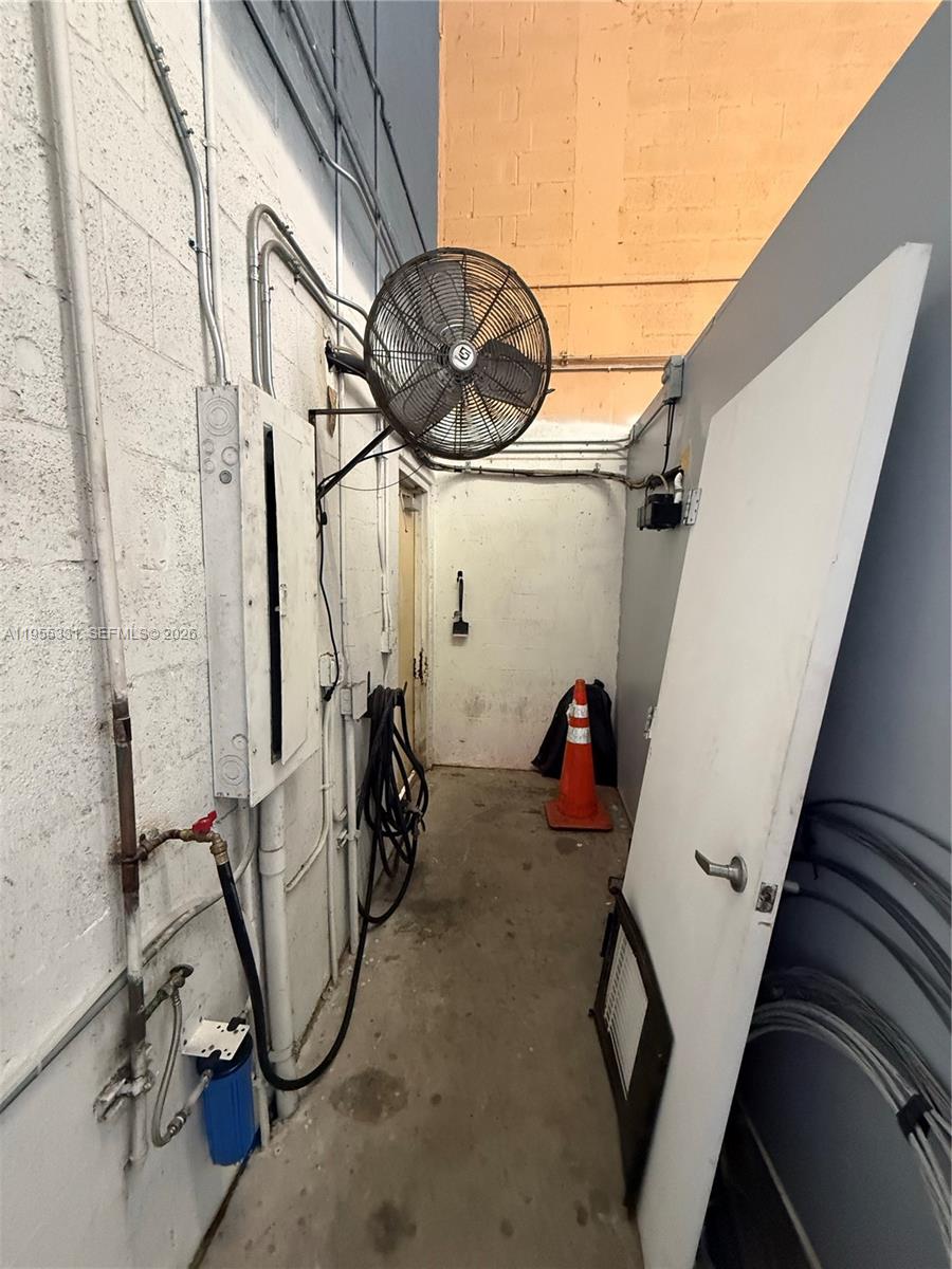 See details 6 / sq. ft. $ 2026-01-29 0 Photo