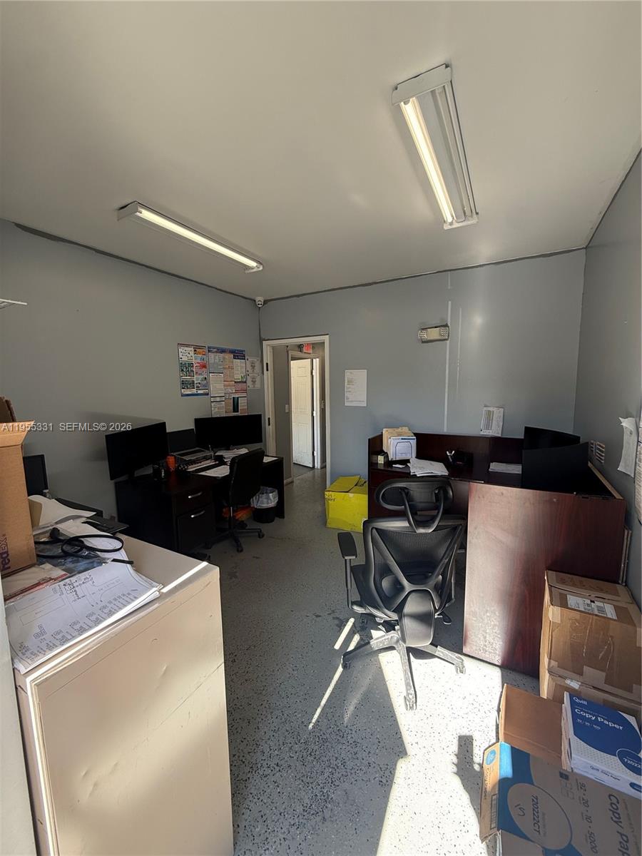 See details 6 / sq. ft. $ 2026-01-29 0 Photo