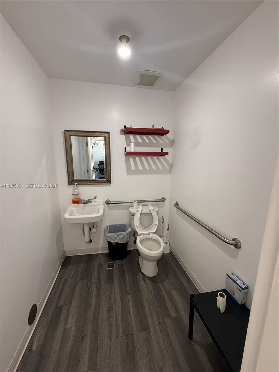 See details 6 / sq. ft. $ 2026-01-29 0 Photo