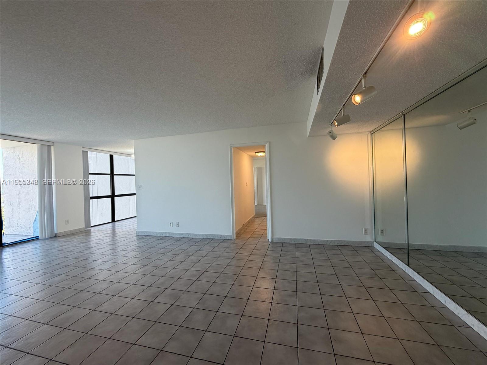 Photo of 18181 31st Ct  #1405, Aventura, Florida, 33160 - 