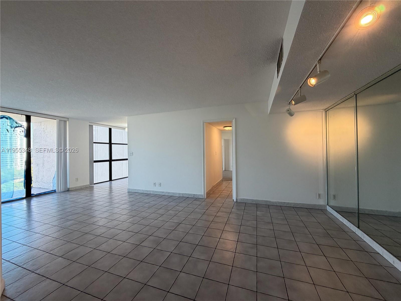 Photo of 18181 31st Ct  #1405, Aventura, Florida, 33160 - 