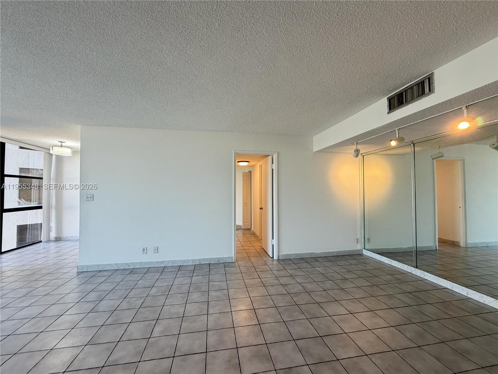 Photo of 18181 31st Ct  #1405, Aventura, Florida, 33160 - 