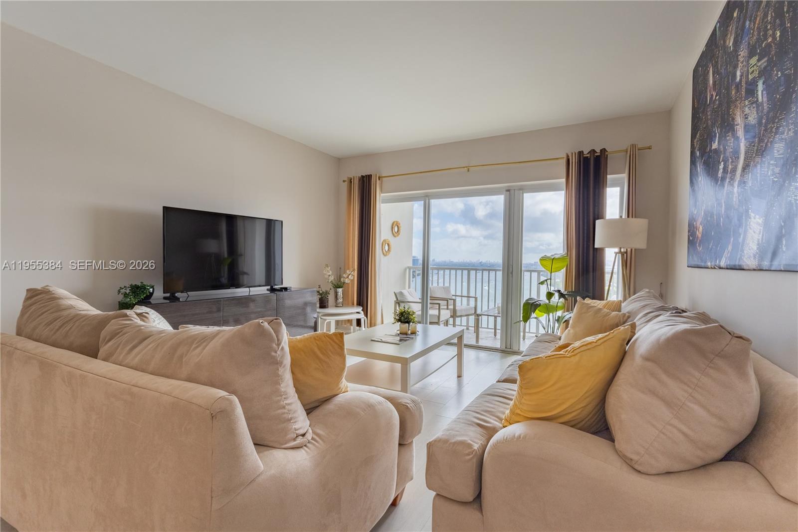 2114 1 / 2 762 sq. ft. $ 2026-01-29 0 foto