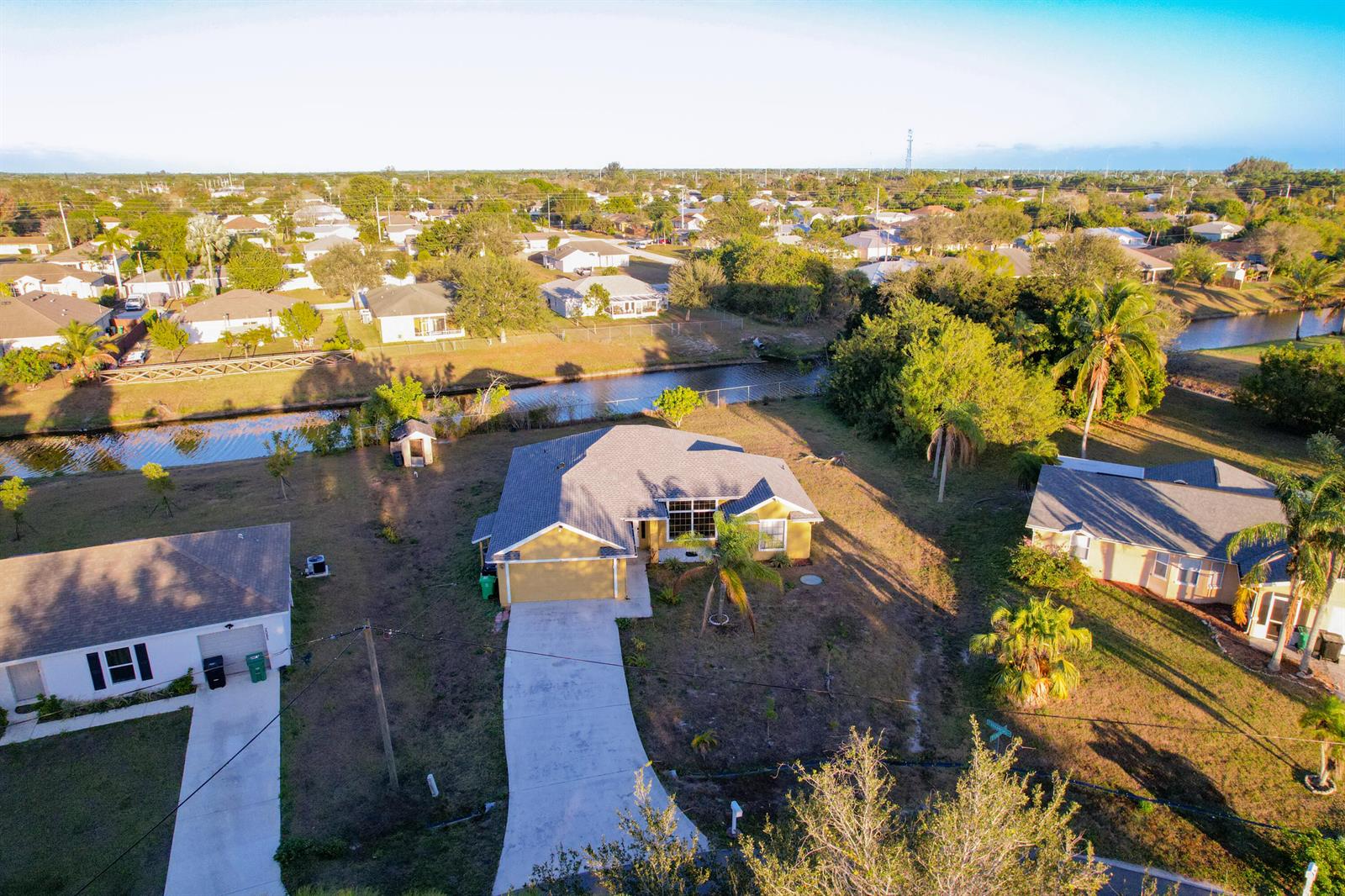 Ver detalles 2091 3 / 2 1404 sq. ft. $ 2026-03-12 0 foto