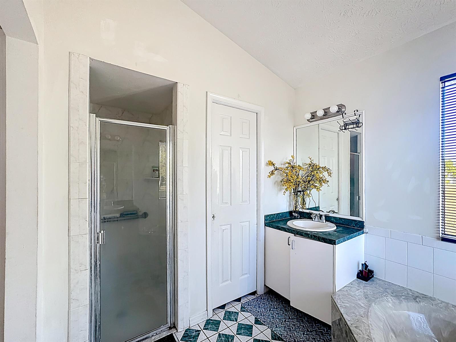 Ver detalles 2091 3 / 2 1404 sq. ft. $ 2026-03-12 0 foto
