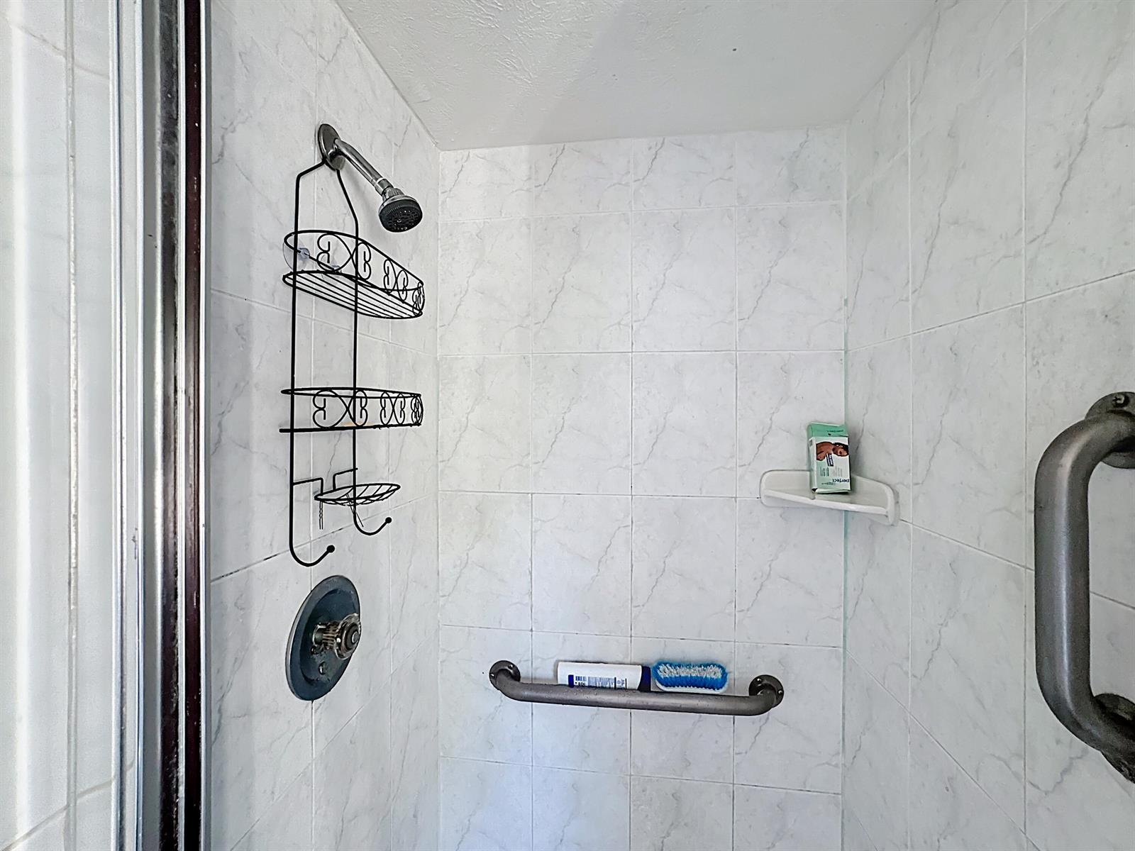 Ver detalles 2091 3 / 2 1404 sq. ft. $ 2026-03-12 0 foto