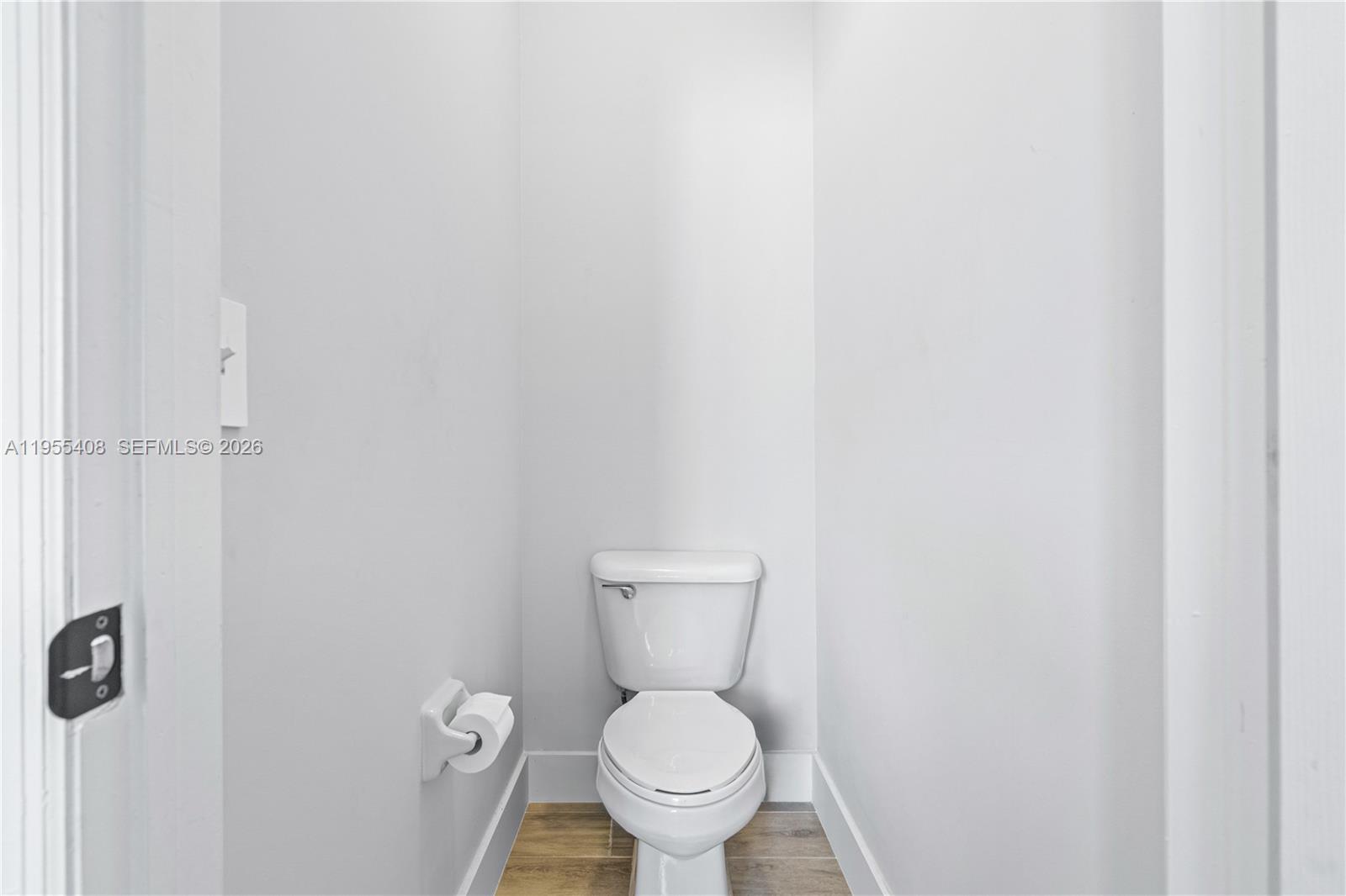 Ver detalles 2 / 3 1431 sq. ft. $ 2026-05-19 0 foto