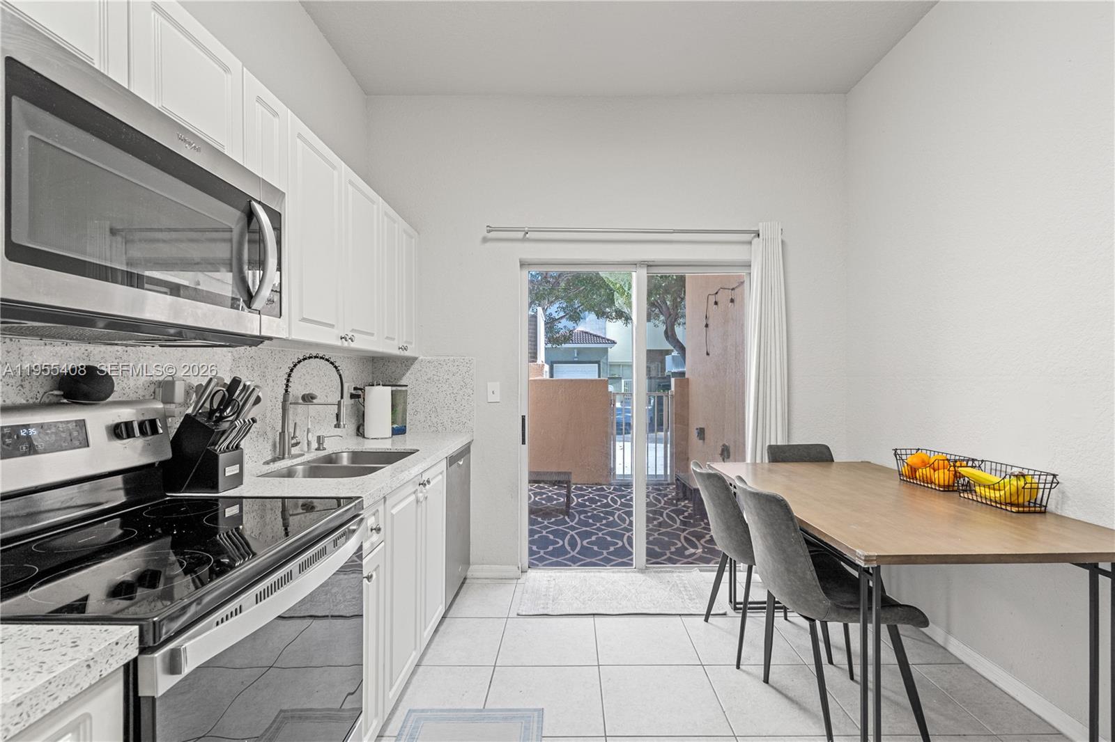 Ver detalles 2 / 3 1431 sq. ft. $ 2026-05-19 0 foto