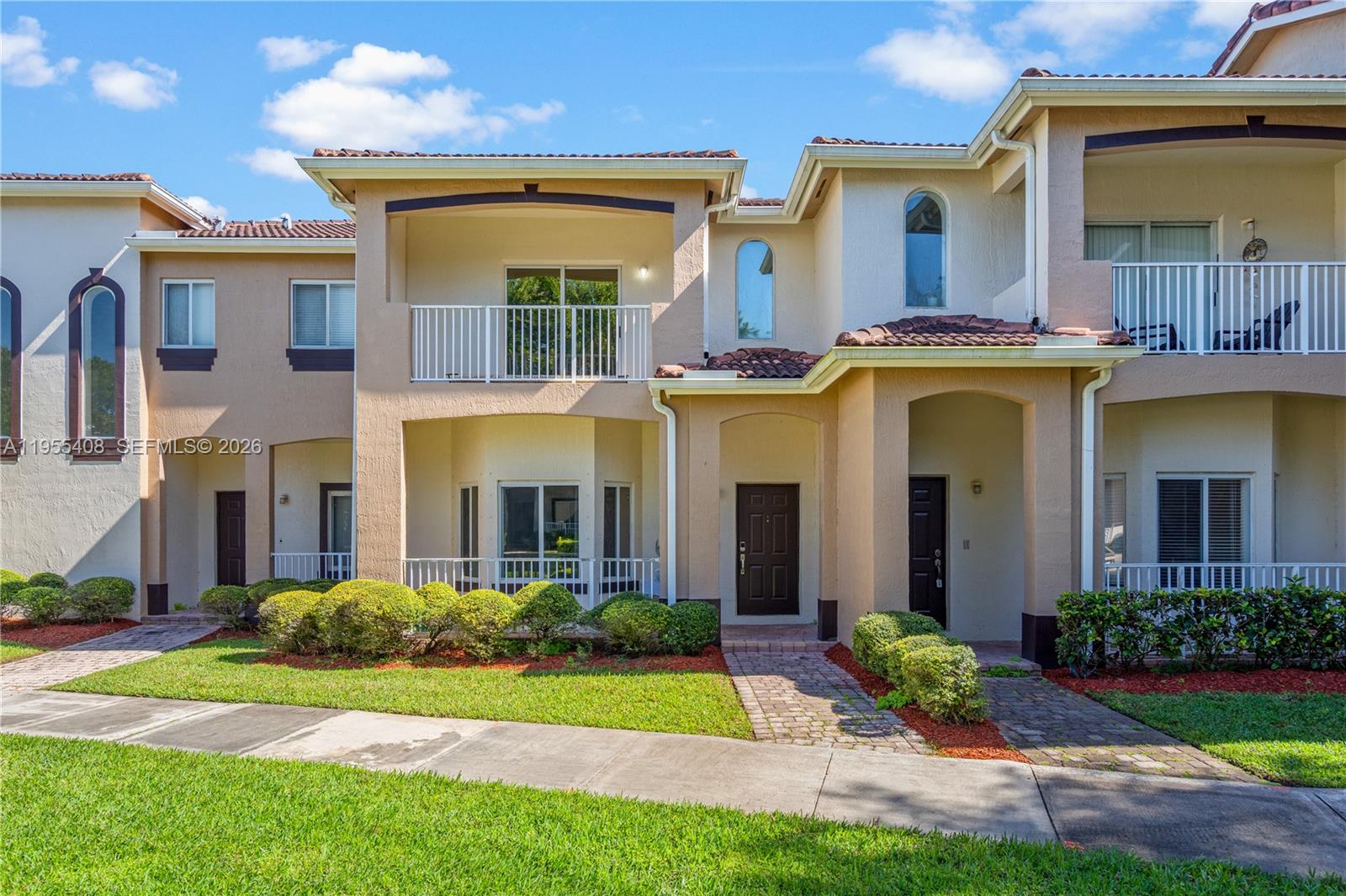 Ver detalles 2 / 3 1431 sq. ft. $ 2026-05-19 0 foto