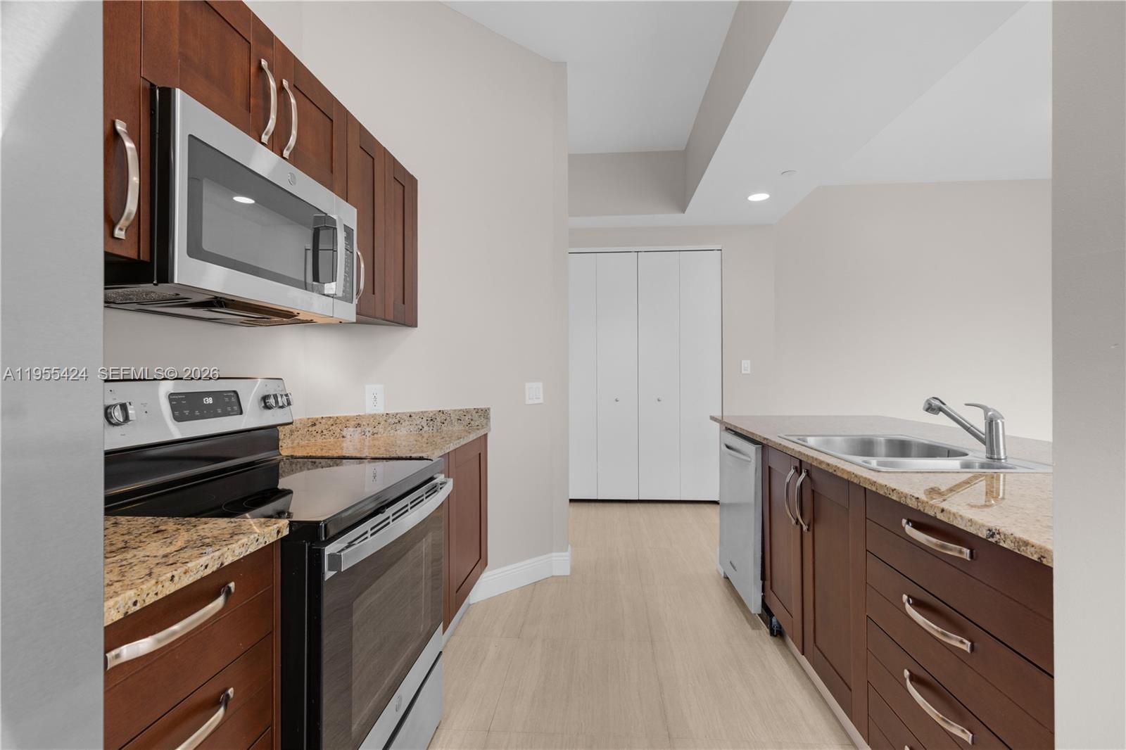 Photo of 20000 Country Club Dr  #402, Aventura, Florida, 33180 - 