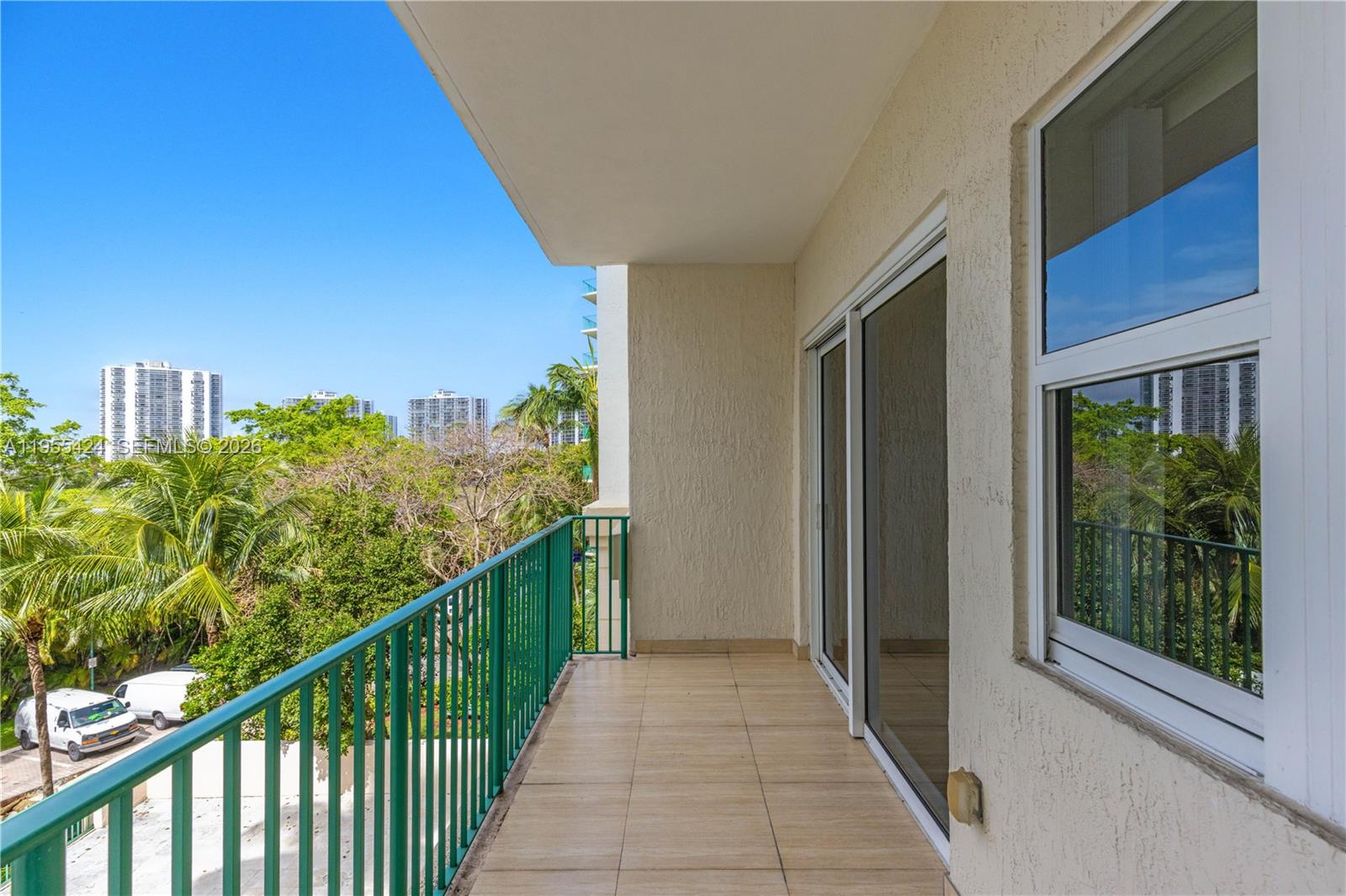 Photo of 20000 Country Club Dr  #402, Aventura, Florida, 33180 - 
