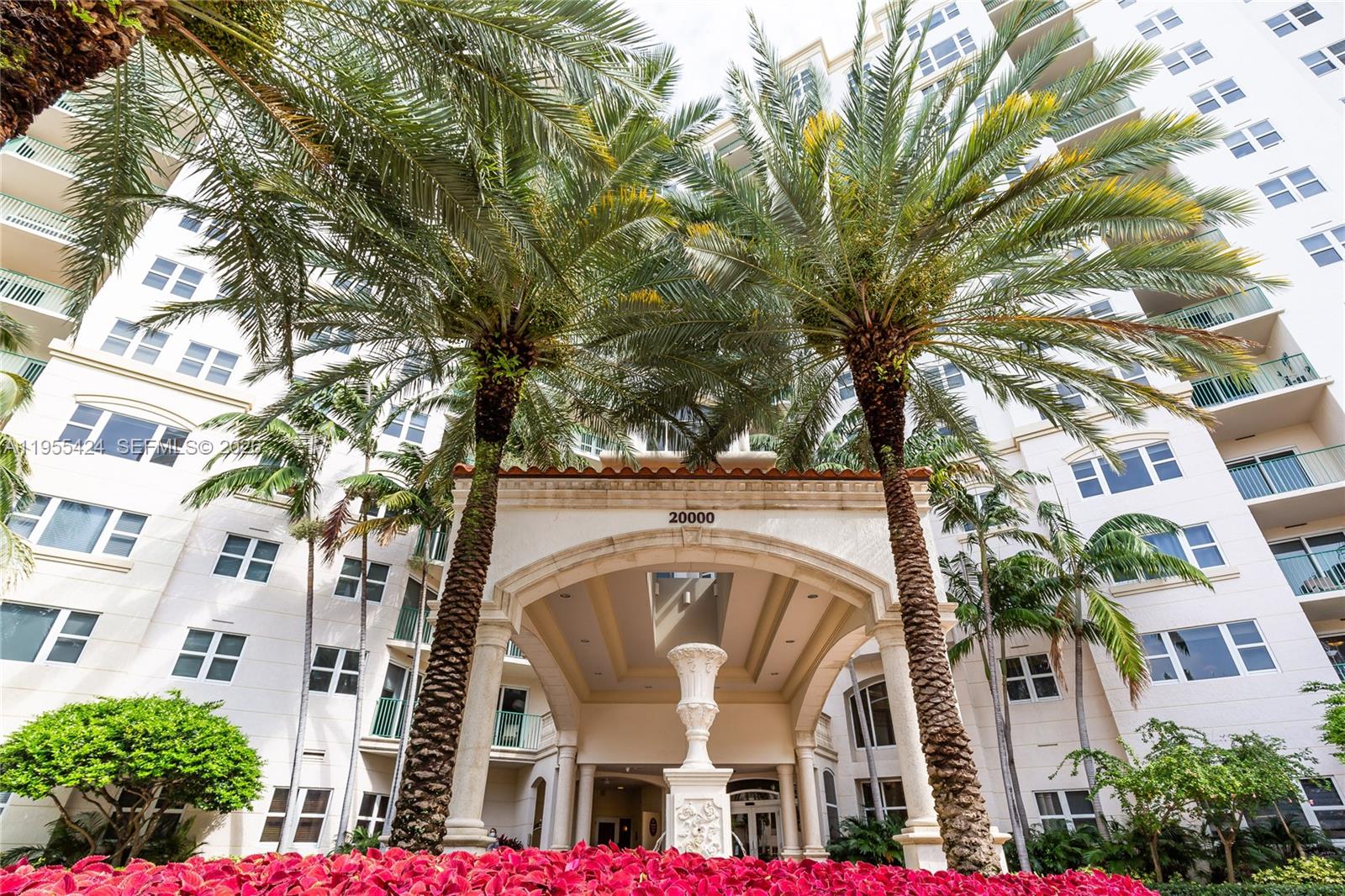 Photo of 20000 Country Club Dr  #402, Aventura, Florida, 33180 - 