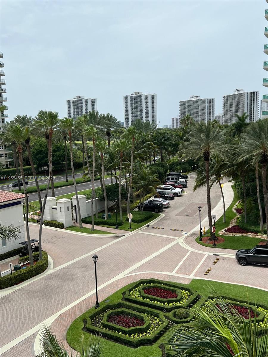 Photo of 19955 38th Ct #606, Aventura, Florida, 33180 -