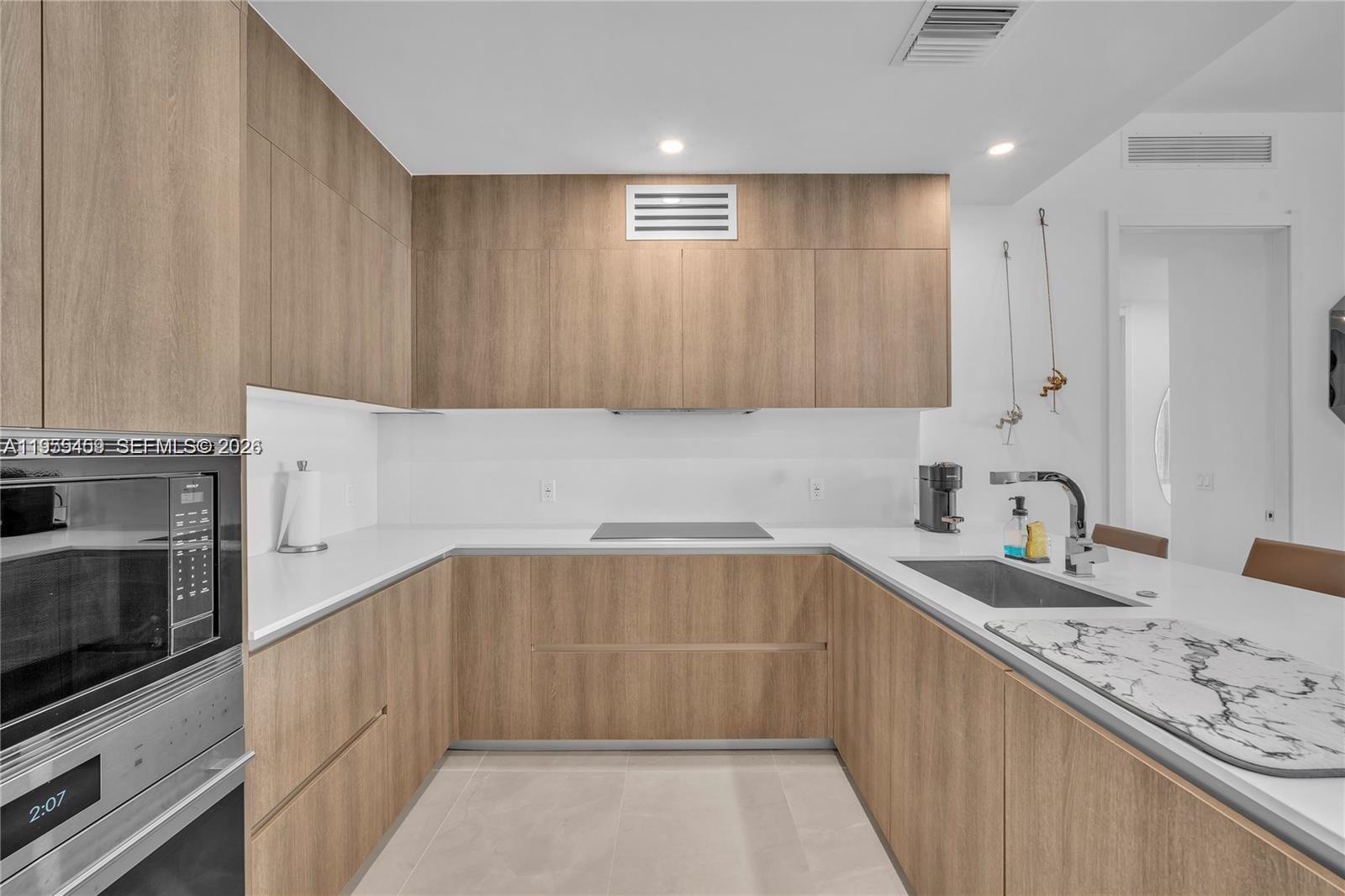 See details 704 2 / 3 1382 sq. ft. $ 2026-01-29 0 Photo