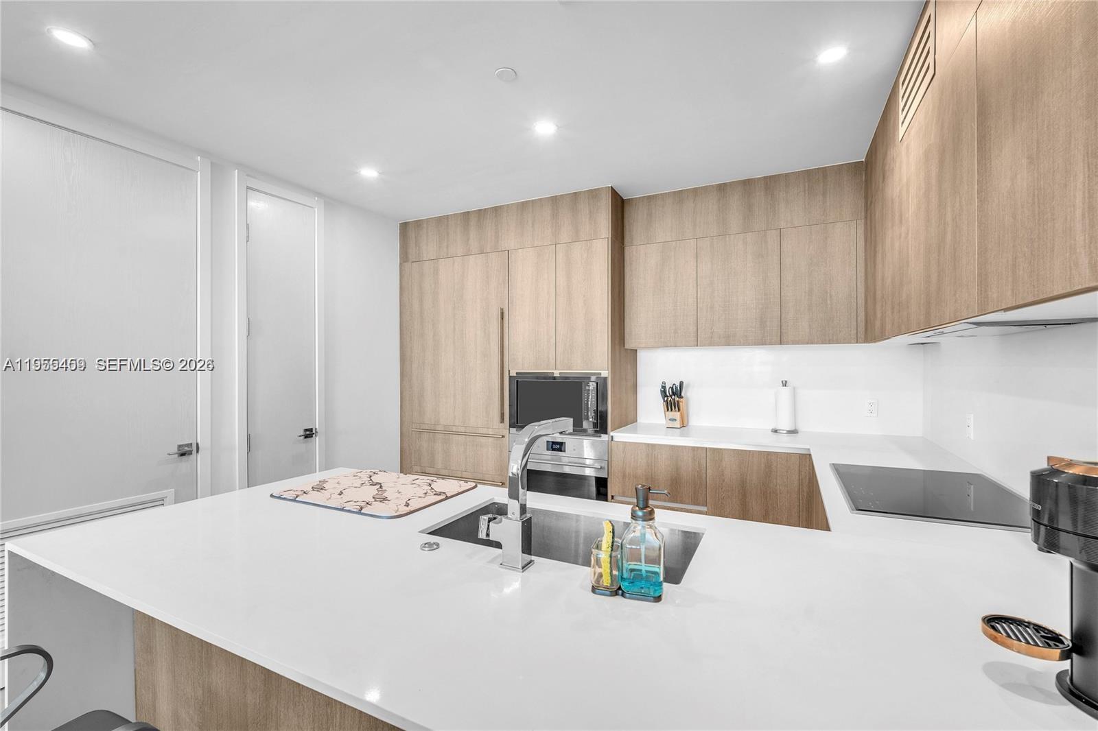 See details 704 2 / 3 1382 sq. ft. $ 2026-01-29 0 Photo