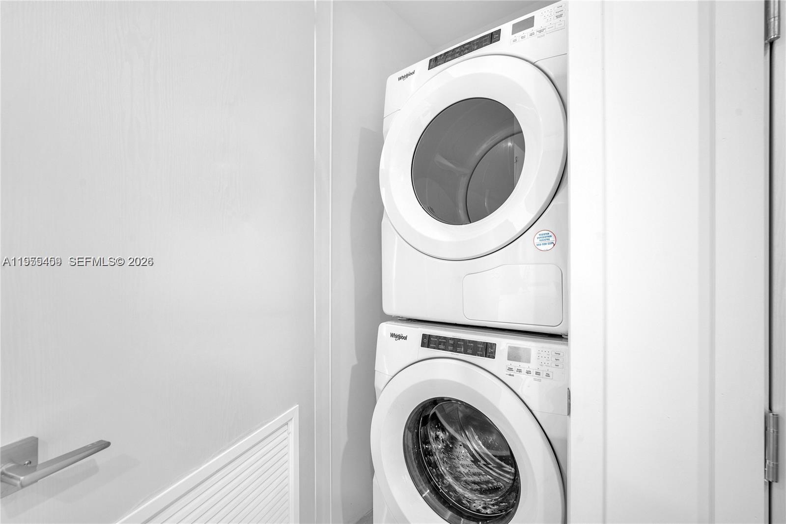 See details 704 2 / 3 1382 sq. ft. $ 2026-01-29 0 Photo