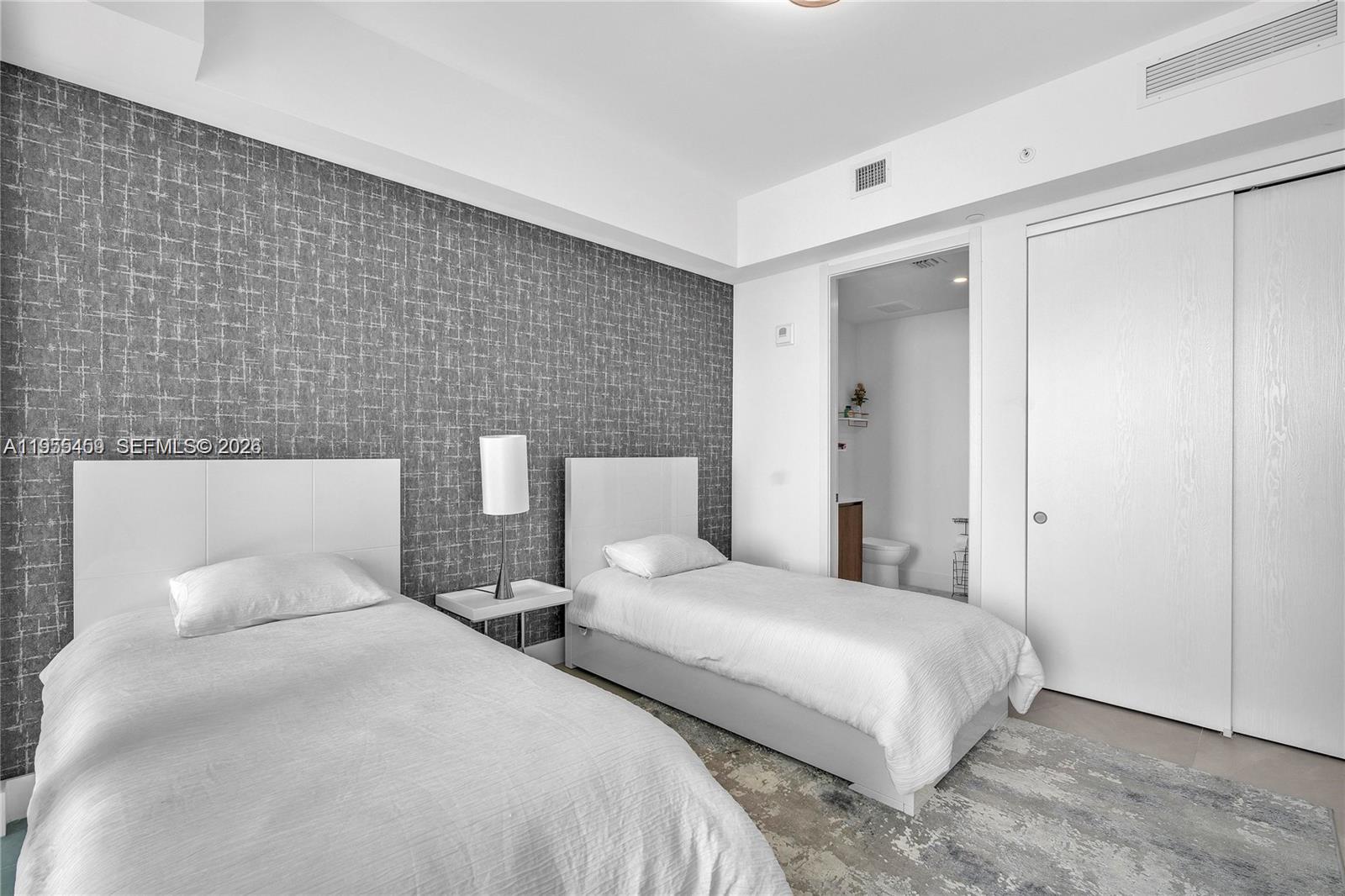 See details 704 2 / 3 1382 sq. ft. $ 2026-01-29 0 Photo