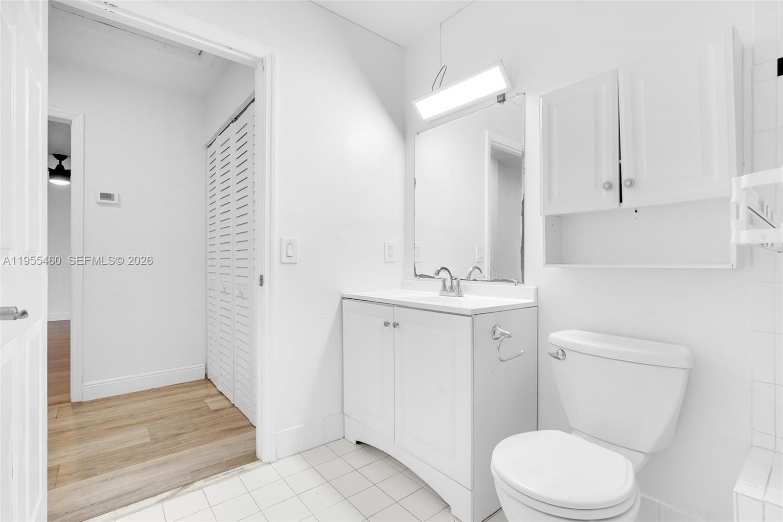 Photo of 1120 Cliffrose St  (1120), Hollywood, Florida, 33019 - 