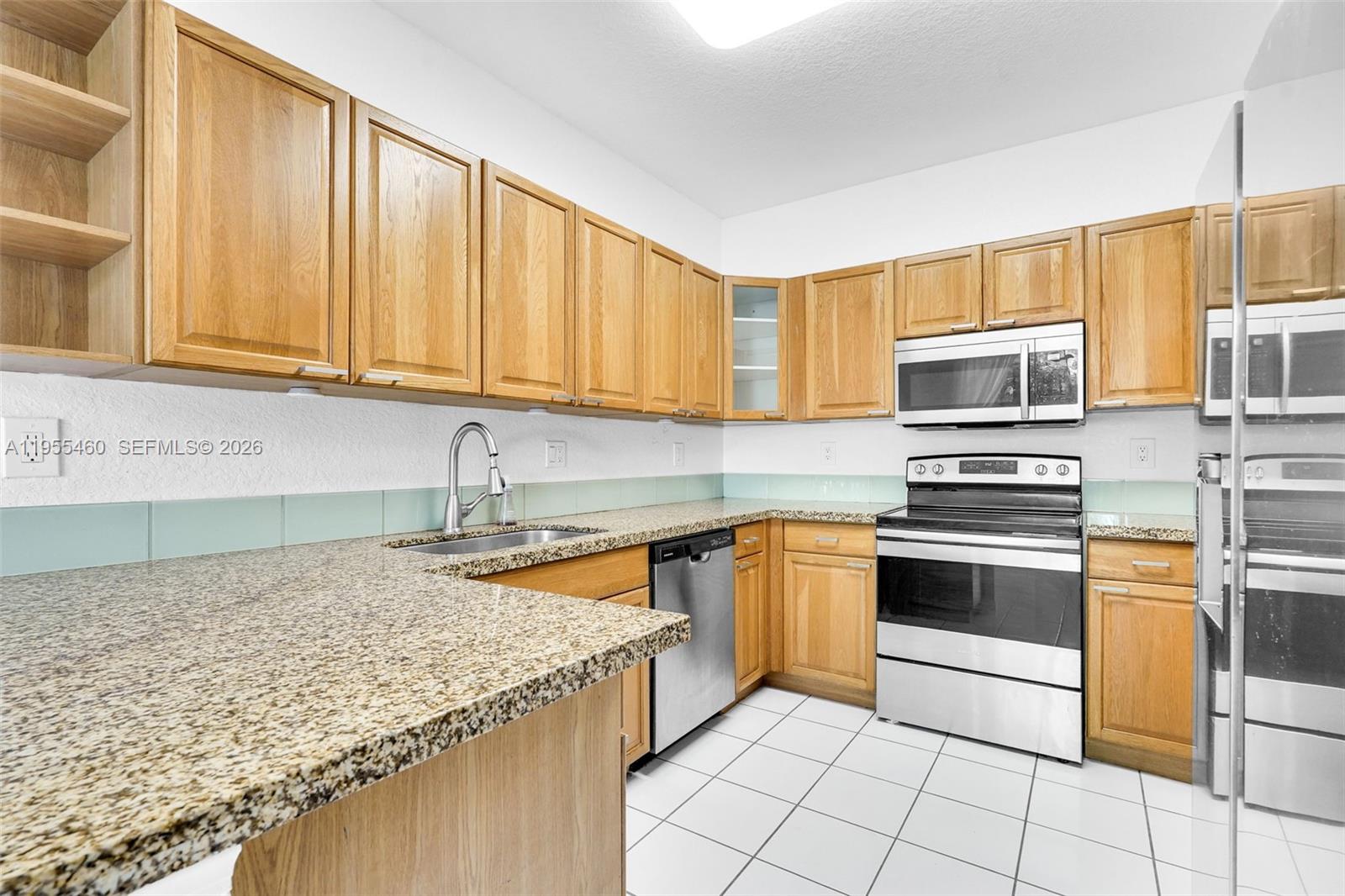 Photo of 1120 Cliffrose St  (1120), Hollywood, Florida, 33019 - 