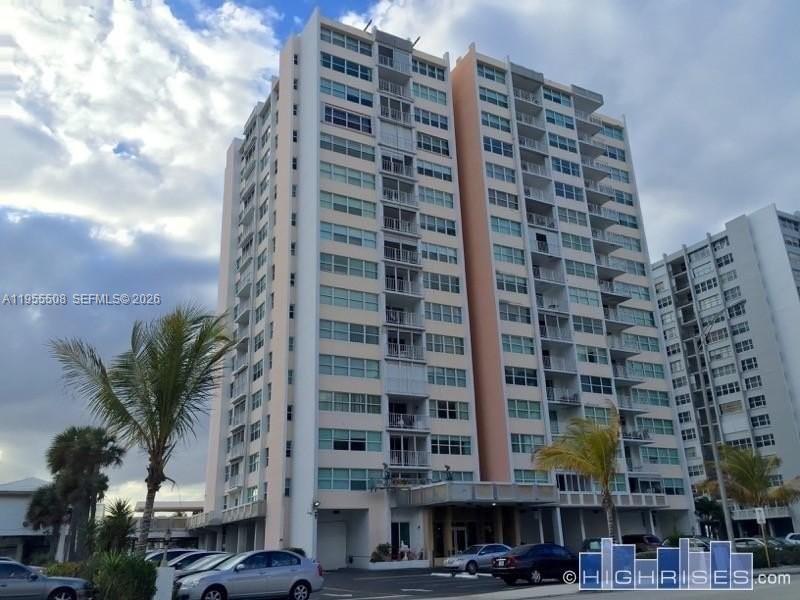 Photo of 1400 Ocean Dr  #1004, Hollywood, Florida, 33019 - 