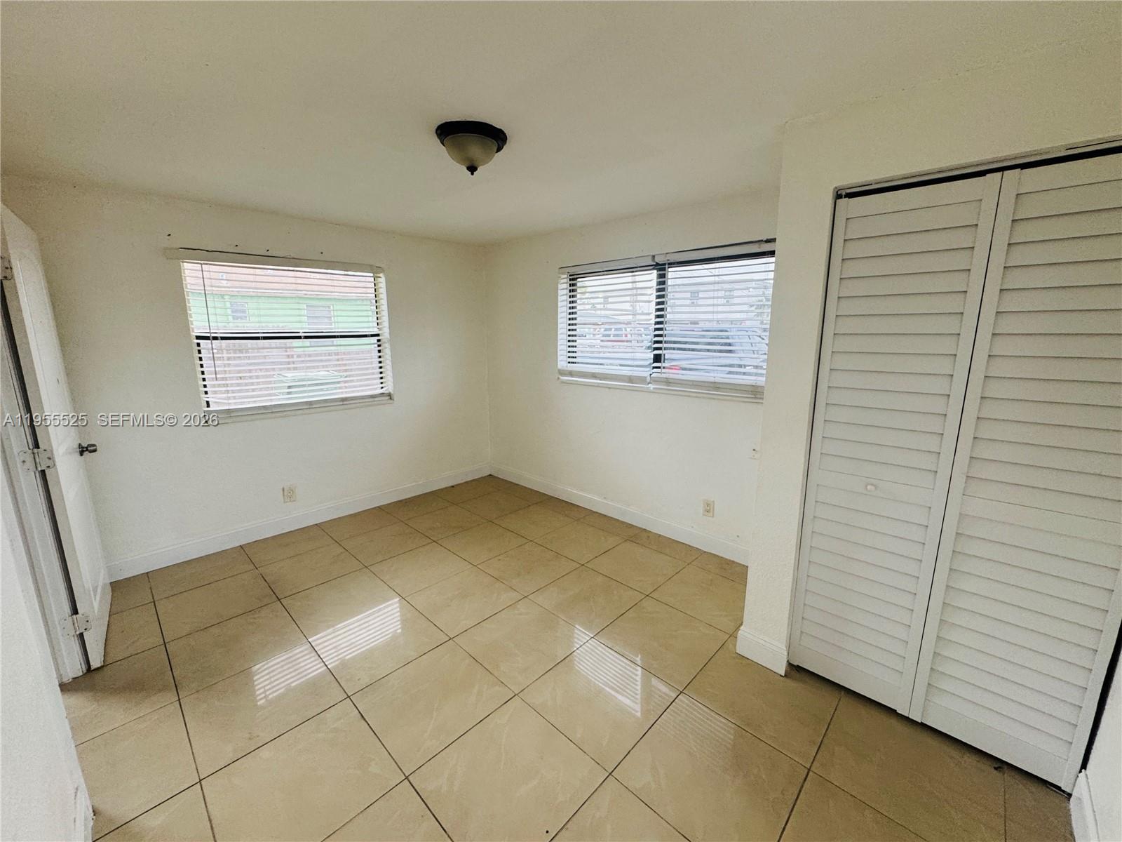   /  900 sq. ft. $ 2026-01-29 0 Photo