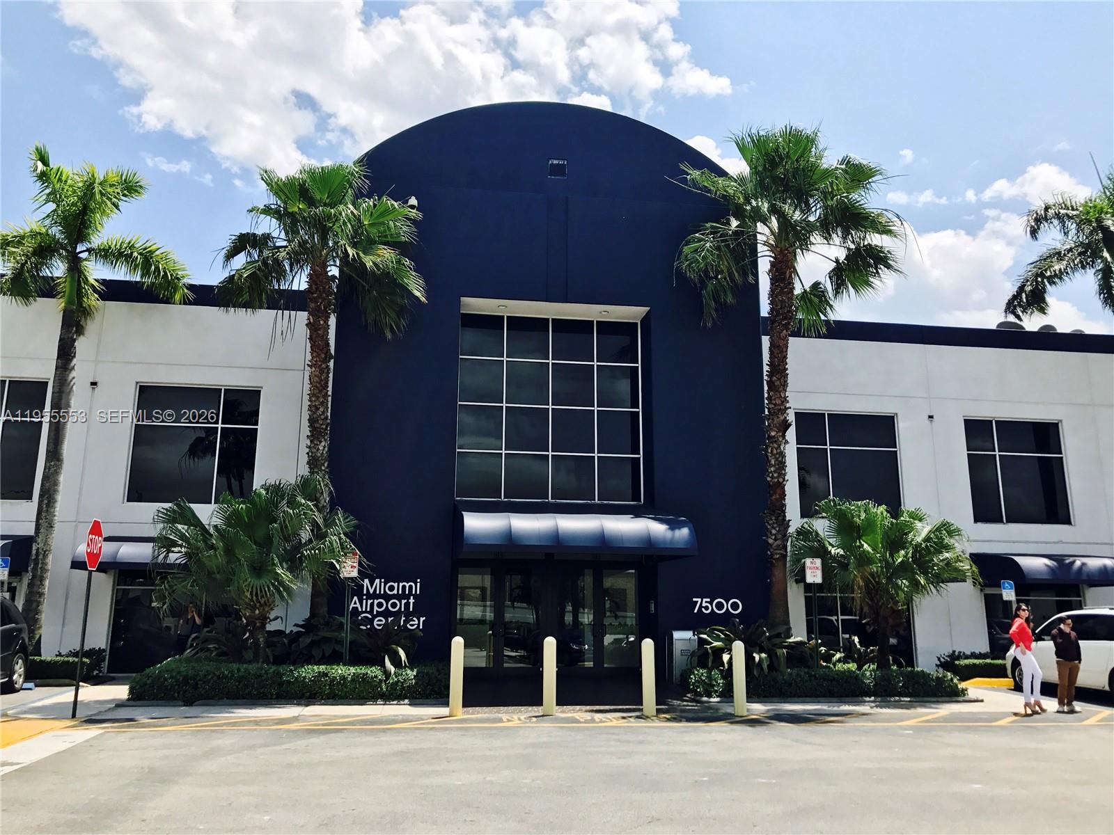 205  /   sq. ft. $ 2026-01-30 0 Photo