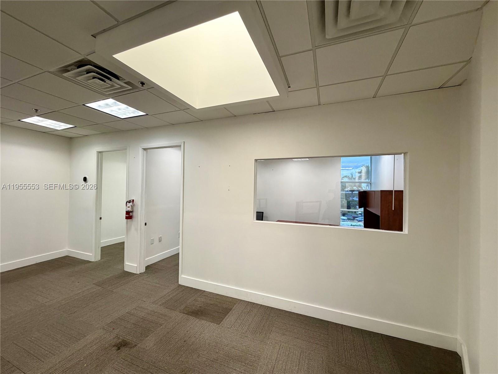 205  /   sq. ft. $ 2026-01-30 0 Photo