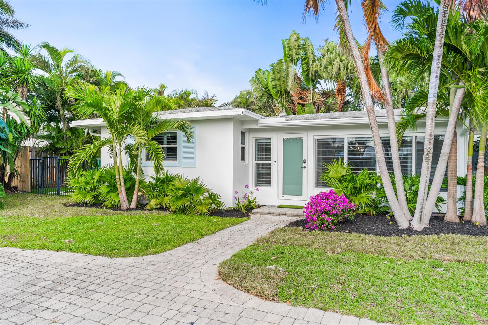 Ver detalles / 4 1844 sq. ft. $ 2026-04-01 0 foto