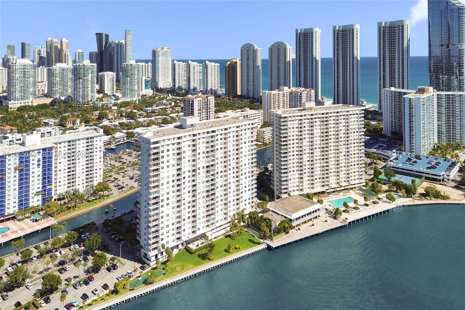 1422 2 / 2 1295 sq. ft. $ 2026-01-30 0 foto