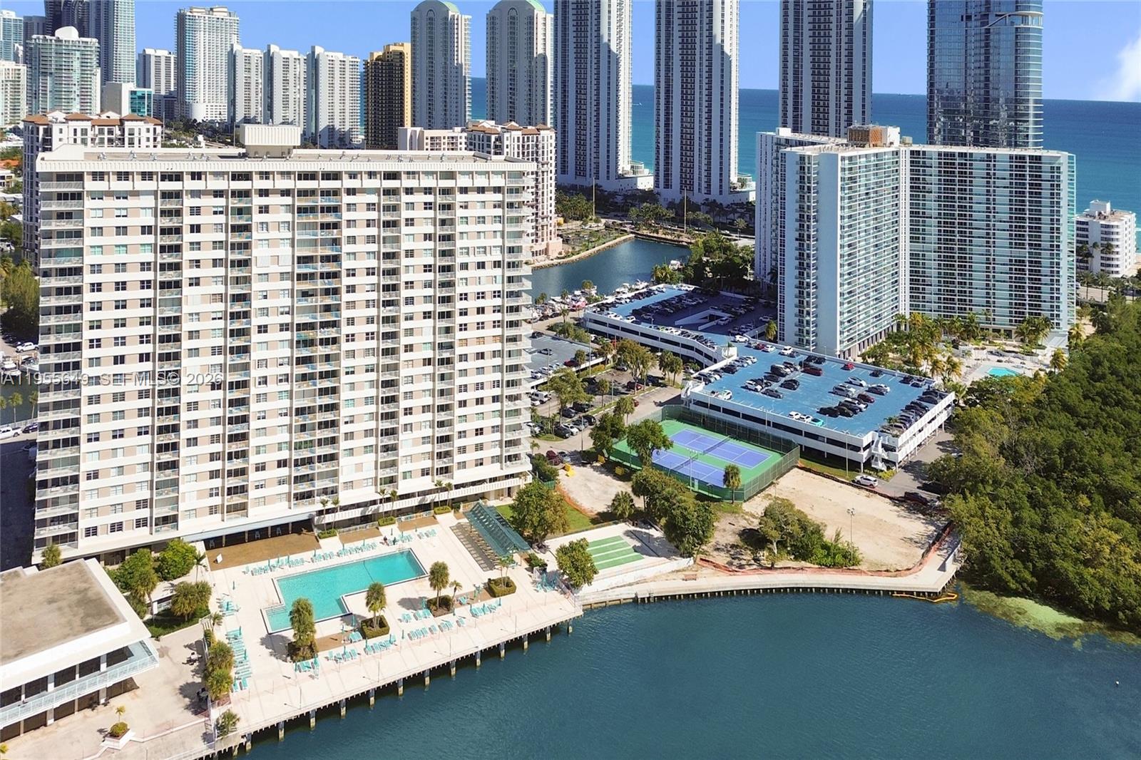 1422 2 / 2 1295 sq. ft. $ 2026-01-30 0 foto