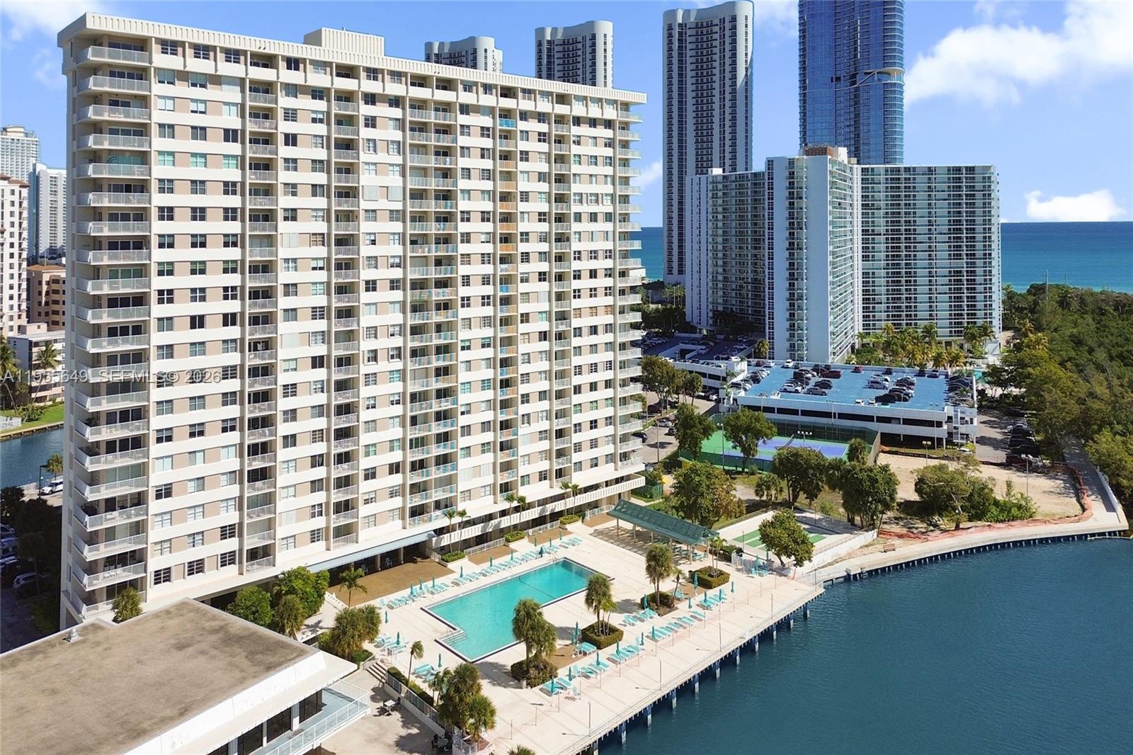 1422 2 / 2 1295 sq. ft. $ 2026-01-30 0 foto