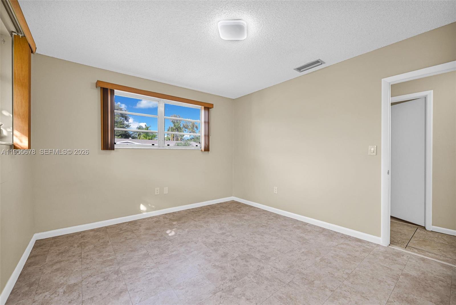   /  2614 sq. ft. $ 2026-01-30 0 Photo