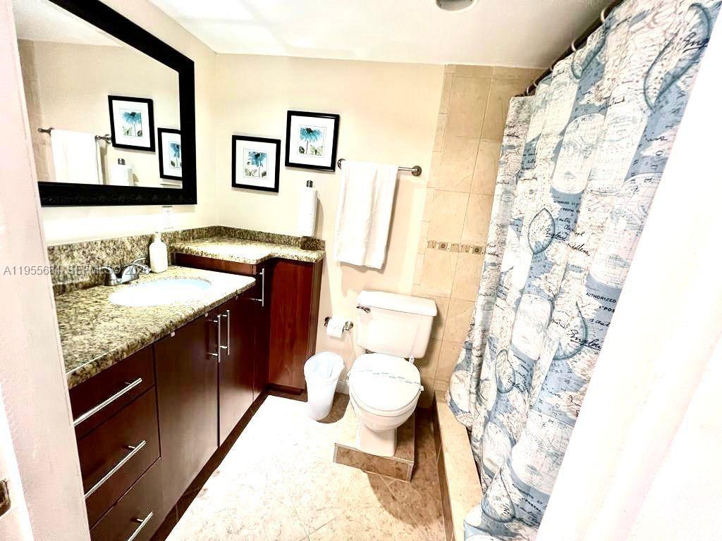 Photo of 3801 Ocean Dr #2C, Hollywood, Florida, 33019 -