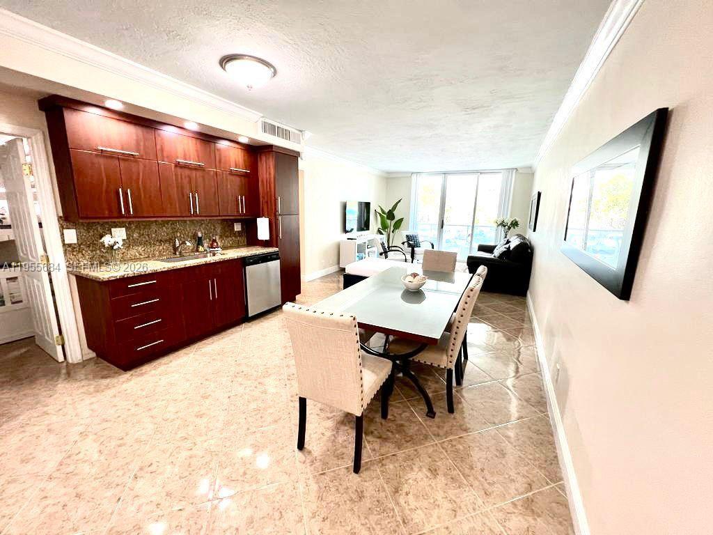 Photo of 3801 Ocean Dr #2C, Hollywood, Florida, 33019 -