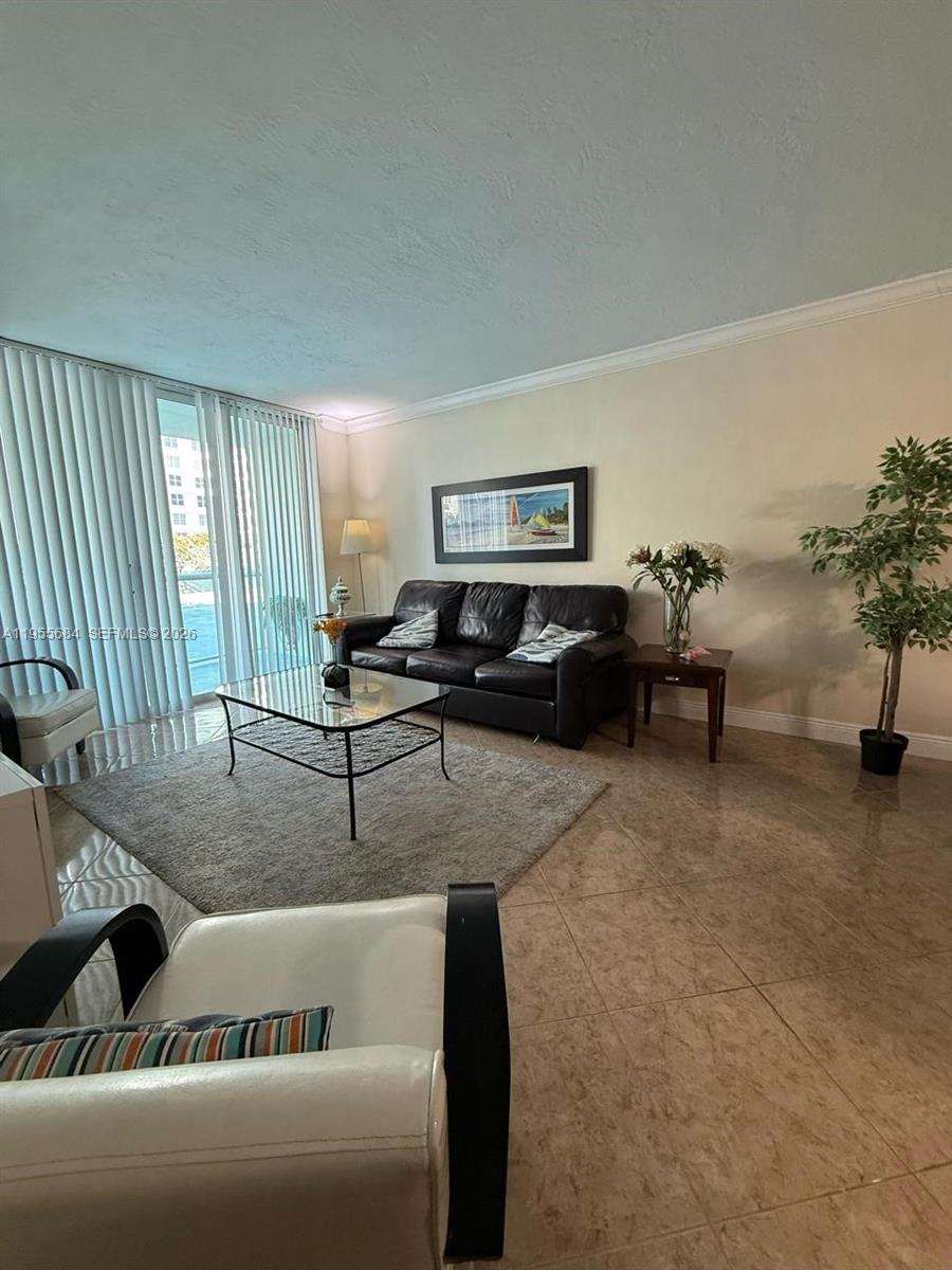 Photo of 3801 Ocean Dr #2C, Hollywood, Florida, 33019 -