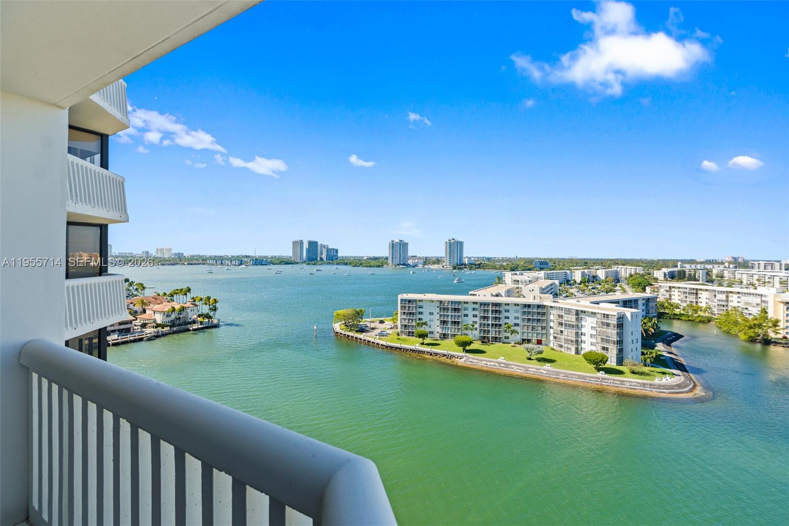 See details 1209 3 / 3 1950 sq. ft. $ 2026-01-30 0 Photo