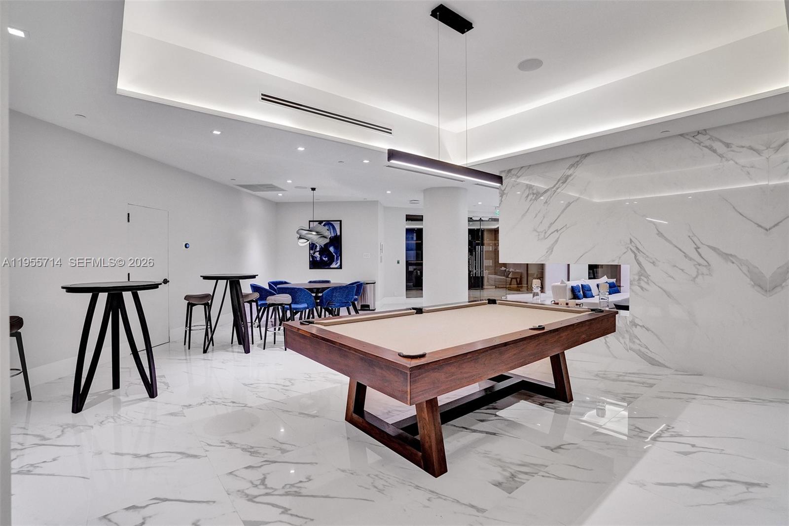 See details 1209 3 / 3 1950 sq. ft. $ 2026-01-30 0 Photo