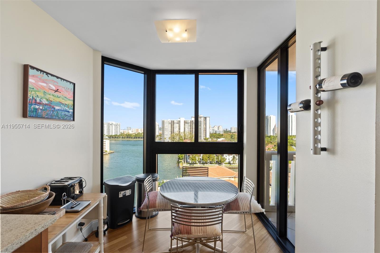 1209 3 / 3 1950 sq. ft. $ 2026-01-30 0 Photo