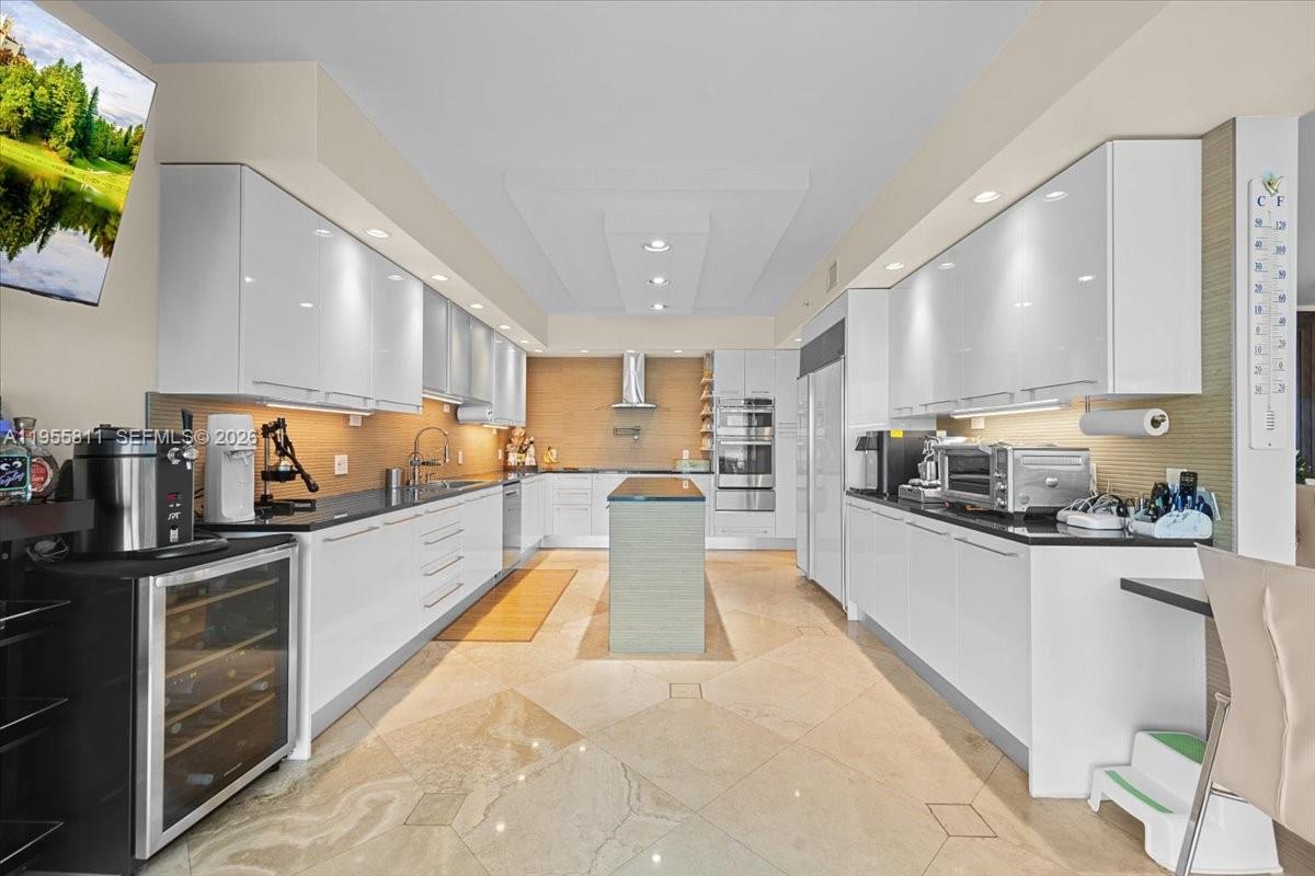 Photo of 3101 Ocean Dr  #3003, Hollywood, Florida, 33019 - 