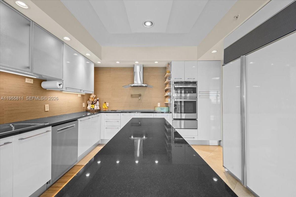 Photo of 3101 Ocean Dr  #3003, Hollywood, Florida, 33019 - 