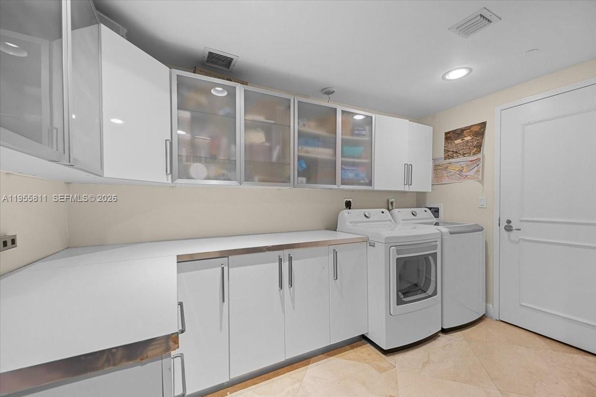 Photo of 3101 Ocean Dr  #3003, Hollywood, Florida, 33019 - 