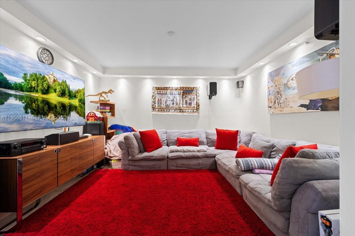 Photo of 3101 Ocean Dr  #3003, Hollywood, Florida, 33019 - 