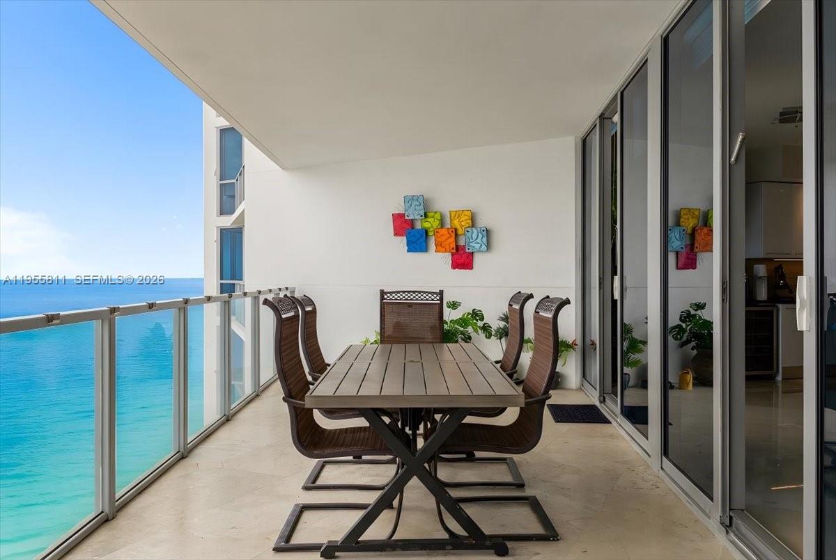 Photo of 3101 Ocean Dr  #3003, Hollywood, Florida, 33019 - 