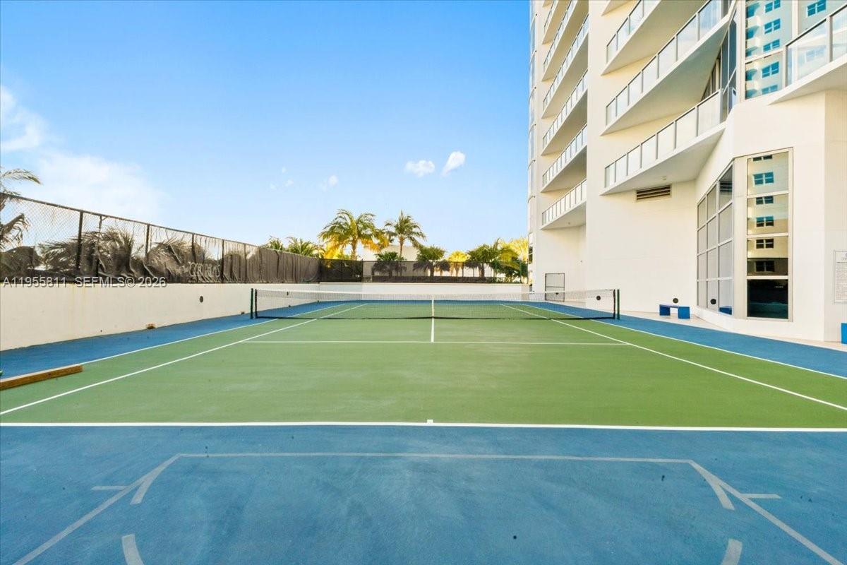 Photo of 3101 Ocean Dr  #3003, Hollywood, Florida, 33019 - 