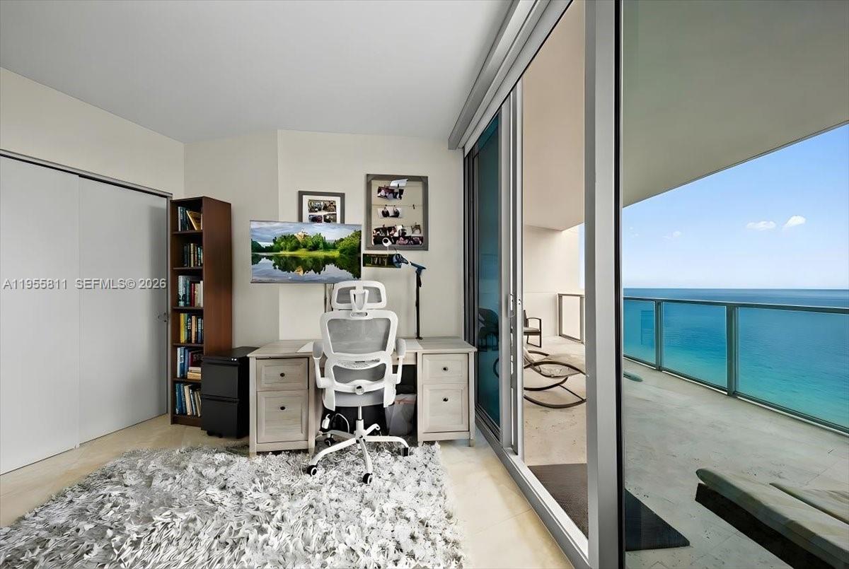 Photo of 3101 Ocean Dr  #3003, Hollywood, Florida, 33019 - 