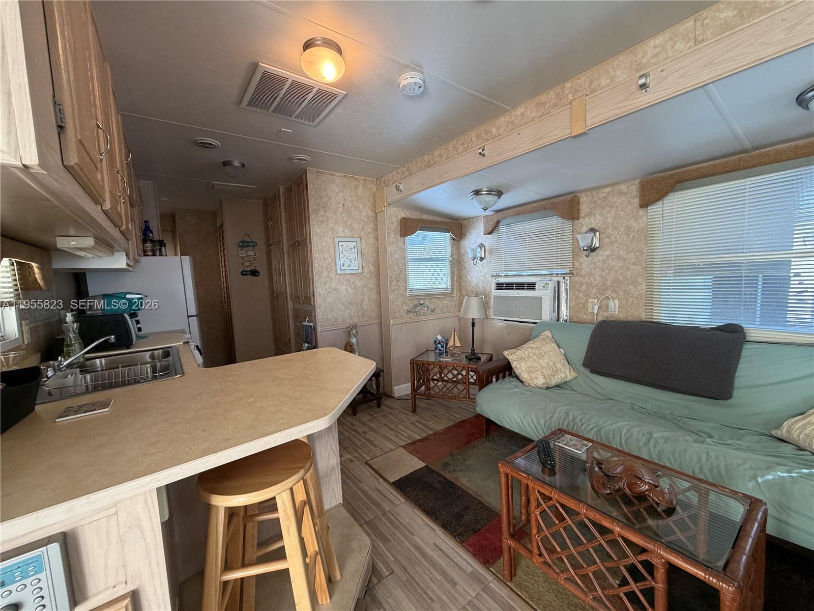 See details / sq. ft. $ 2026-01-30 0 Photo