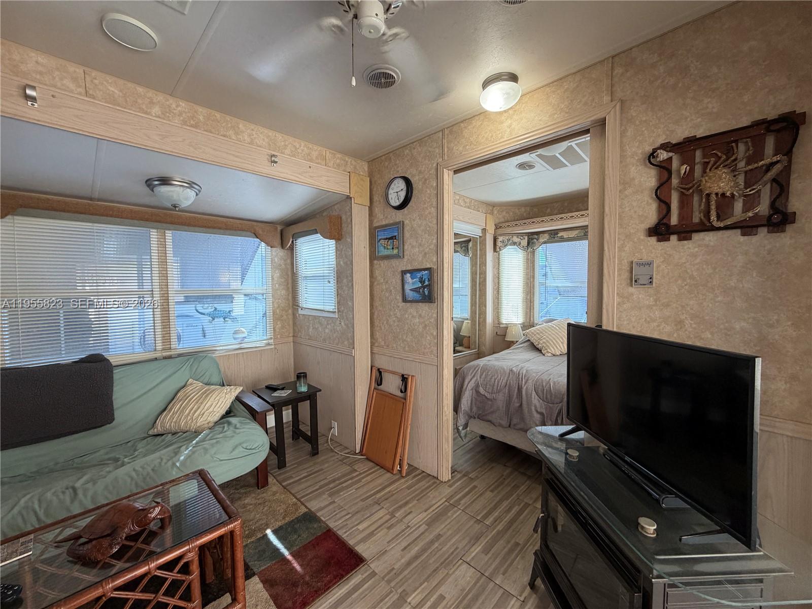 See details / sq. ft. $ 2026-01-30 0 Photo